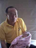 IMGP0505 (Day 10, grandfather).jpg